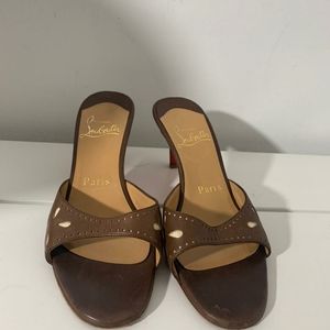 Christian louboutin pumps